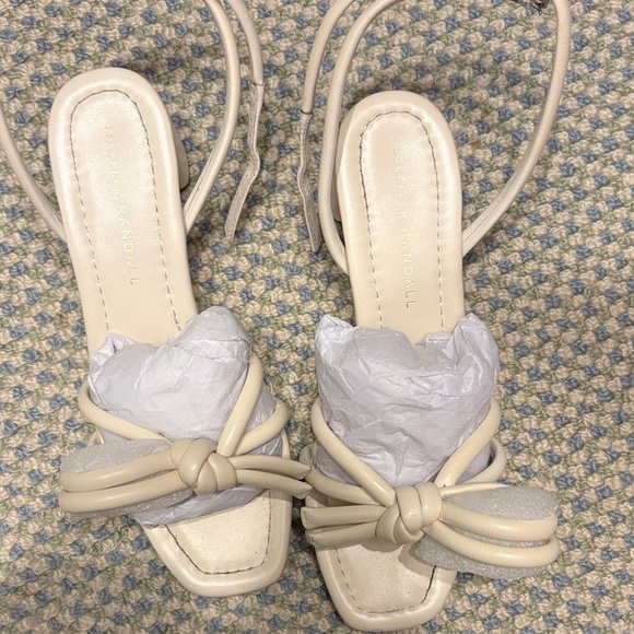 Loeffler Randall Mikel Cream Leather Bow Sandals - Size 6, White - Picture 4 of 5